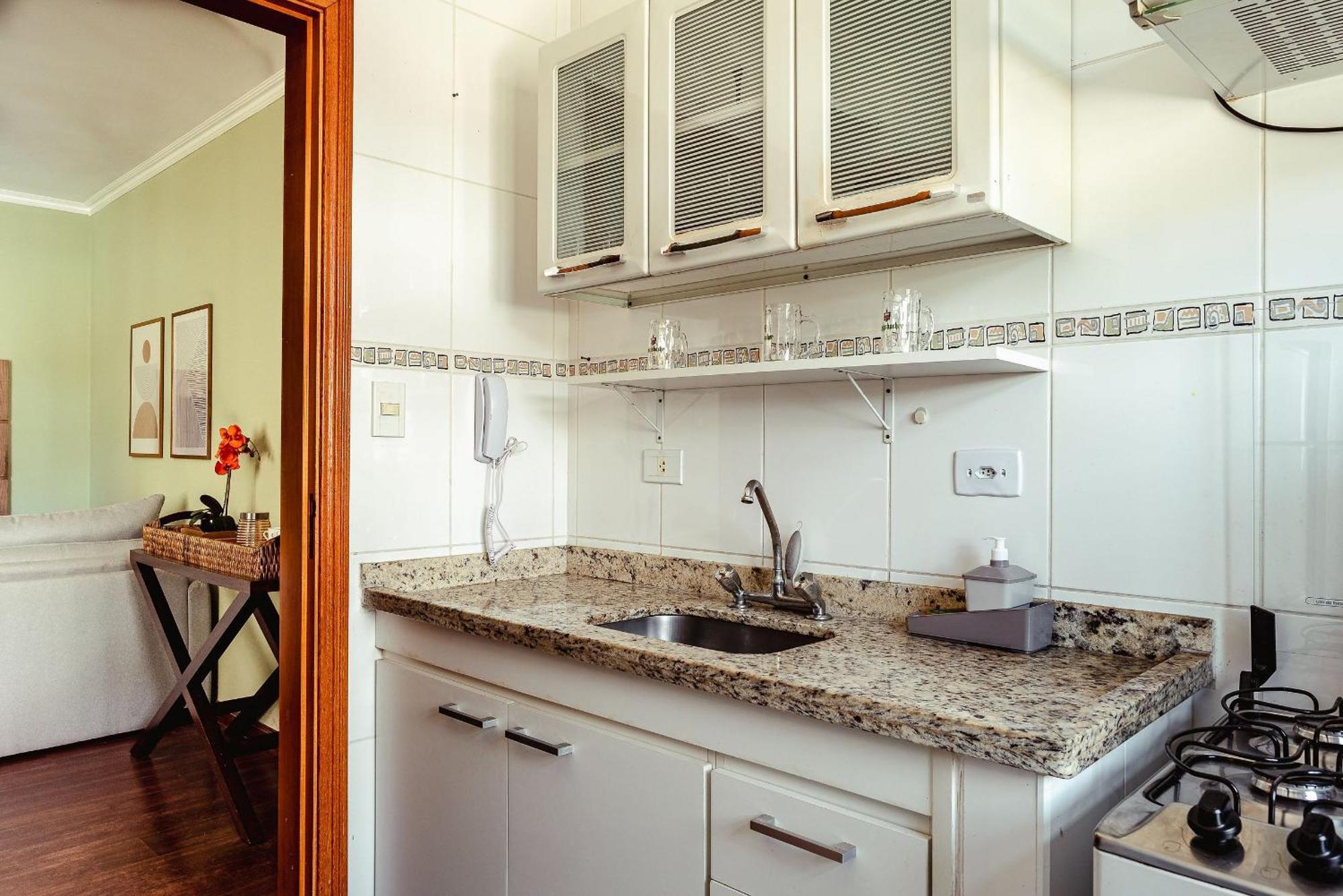 Apartamento No Centrinho De Capivari | Wifi + Lareira + Garagem Campos do Jordão