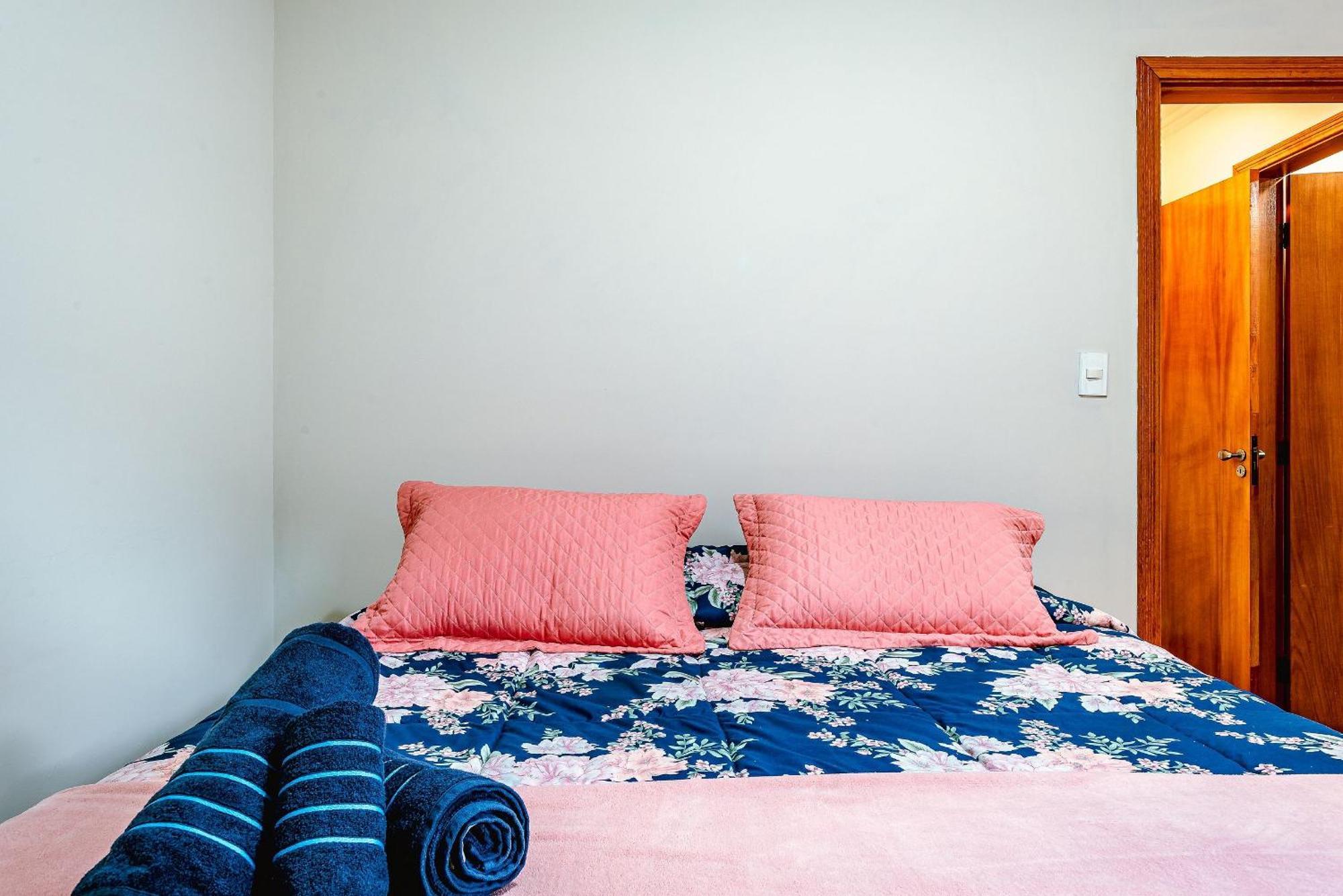 Apartamento No Centrinho De Capivari | Wifi + Lareira + Garagem Campos do Jordão
